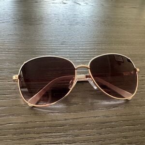 Gold Aviator Sunglasses